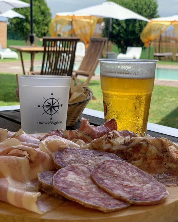Osteria E Locanda Del Viaggiatore Russi Bagian luar foto