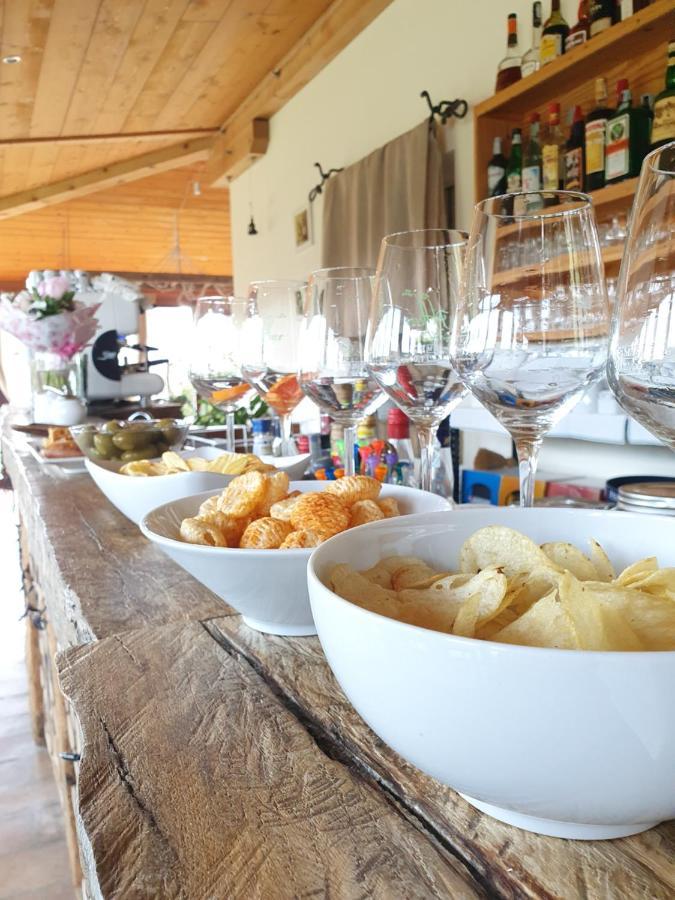 Osteria E Locanda Del Viaggiatore Russi Bagian luar foto